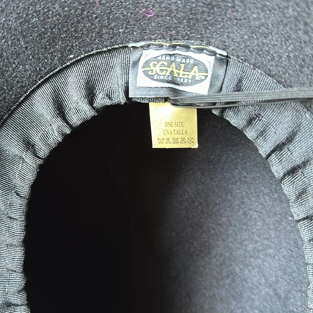 NWT SCALA Black Bucket Hat
